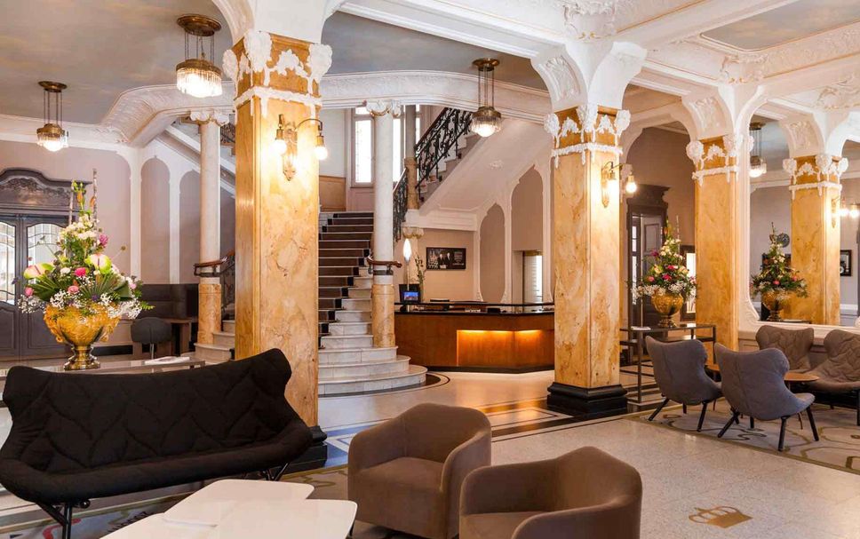 Lobby Photo