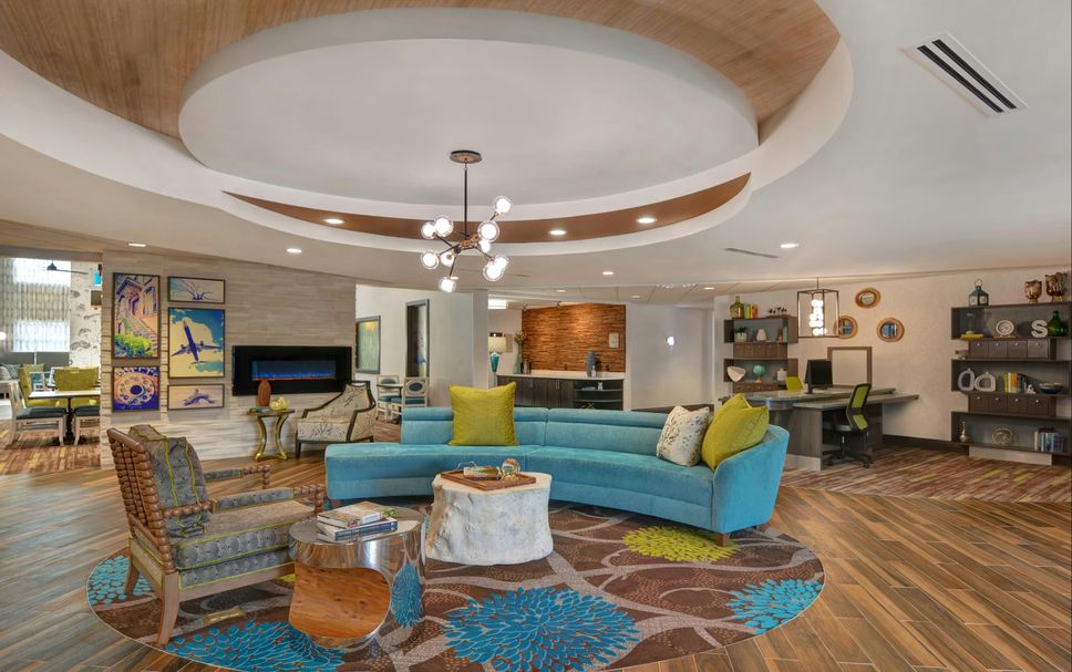 Lounge Photo