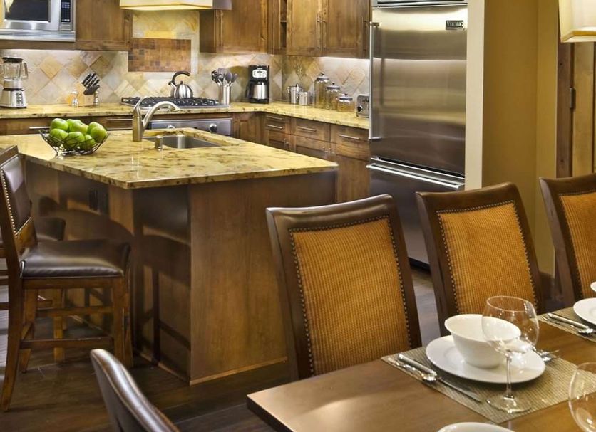 Kitchen Photo