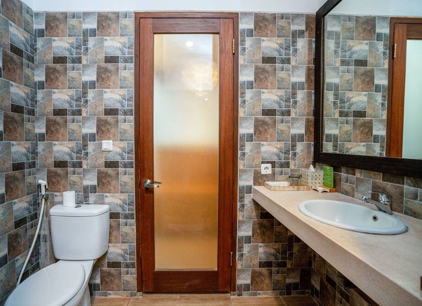 Bathroom Photo