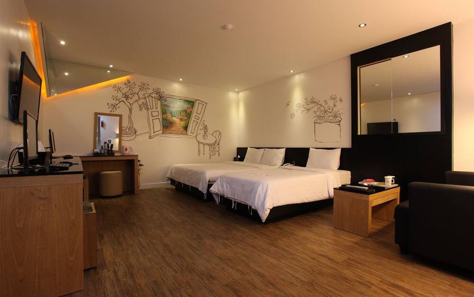 Bedroom Photo