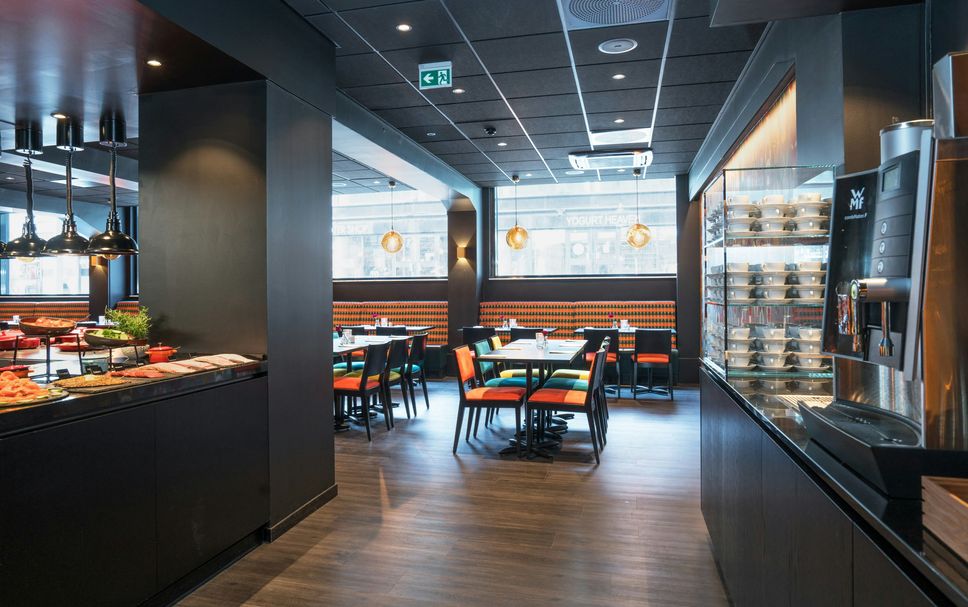 Buffet Photo