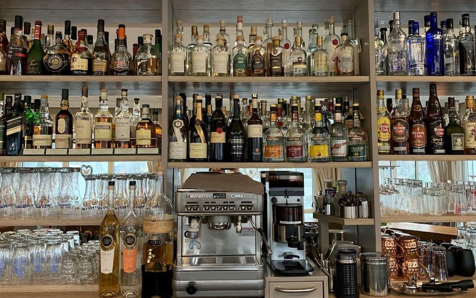 Bar Photo