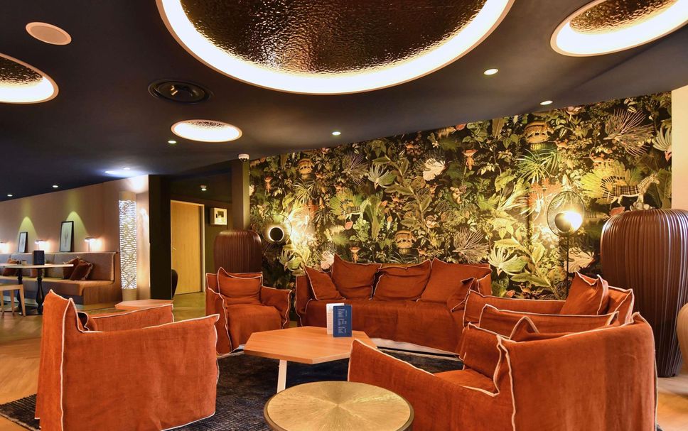 Lounge Photo