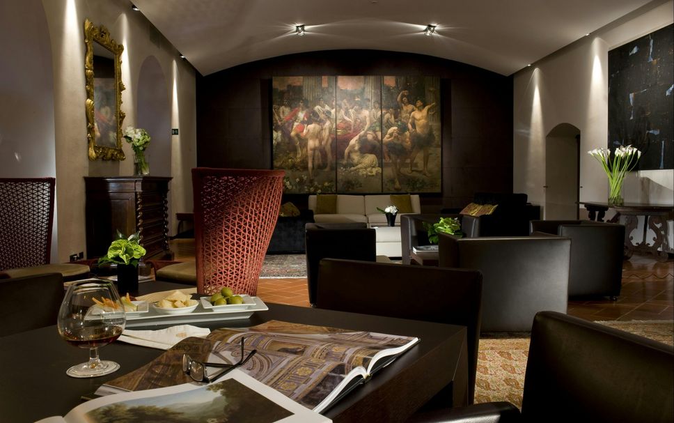 Lounge Photo