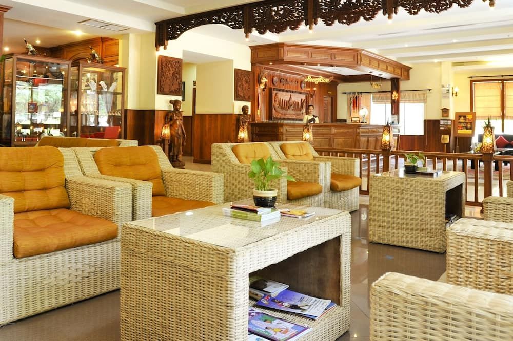 Lounge Photo