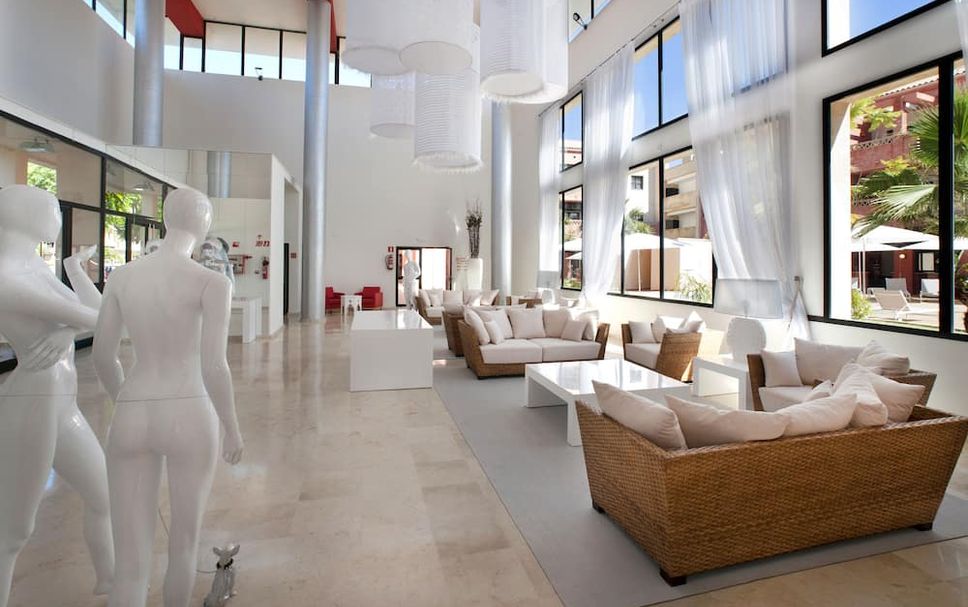 Lobby Photo