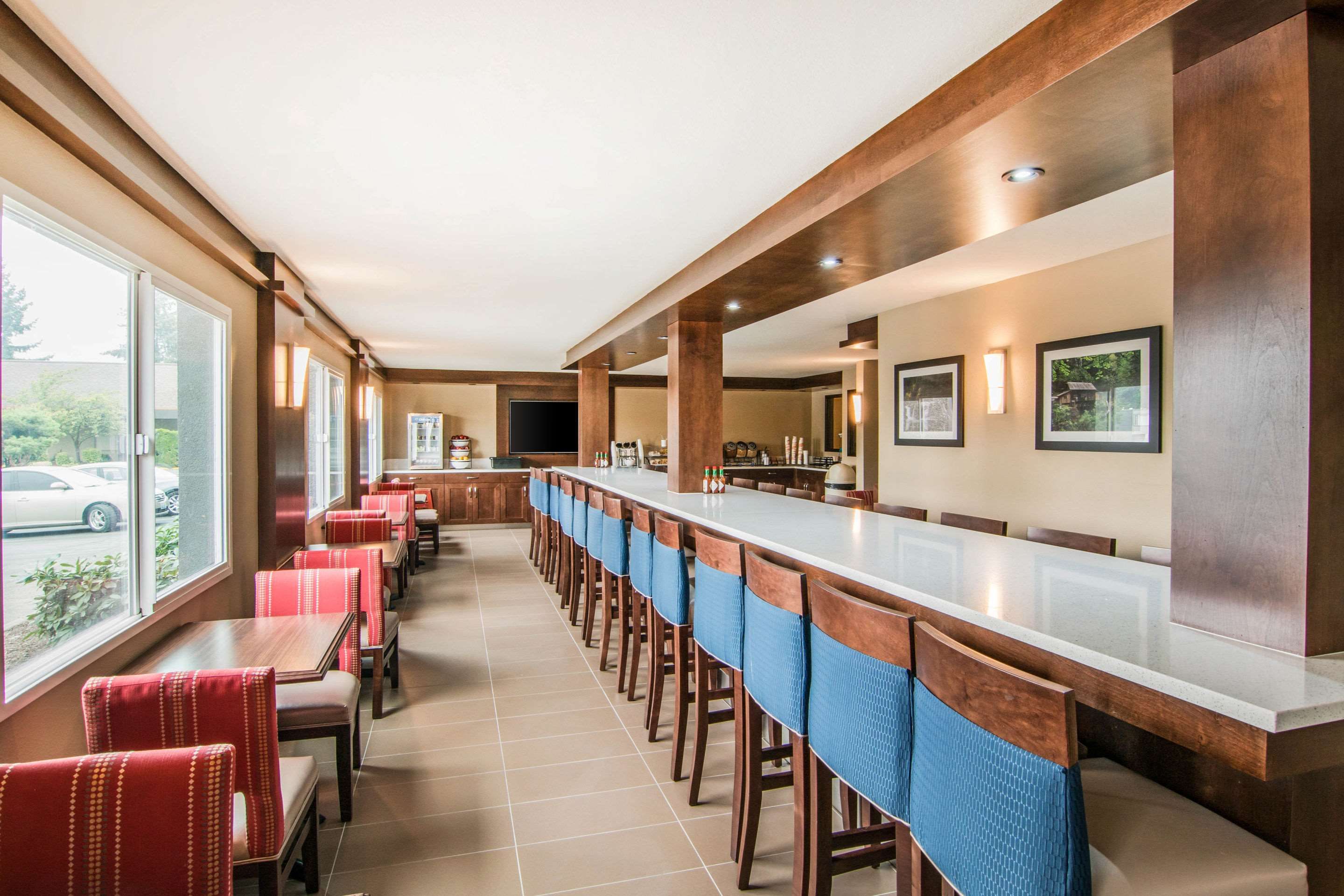 Dining room Photo