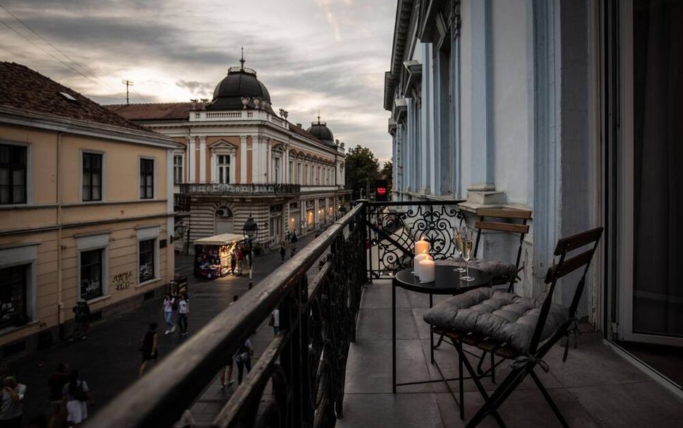 Balcony Photo
