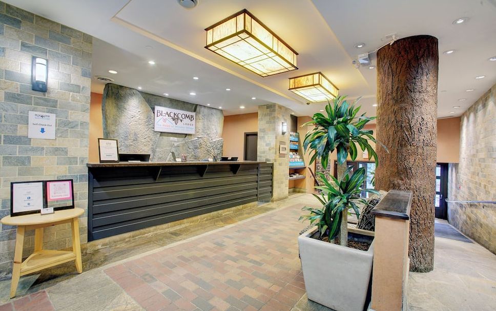Front desk Photo