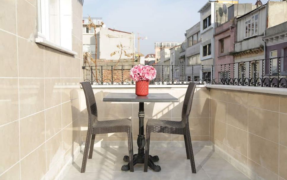 Balcony Photo