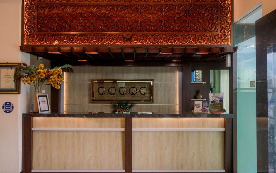 Front desk Photo