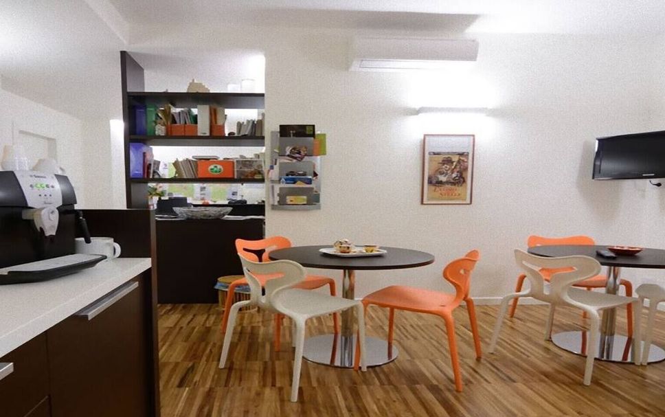 Dining room Photo
