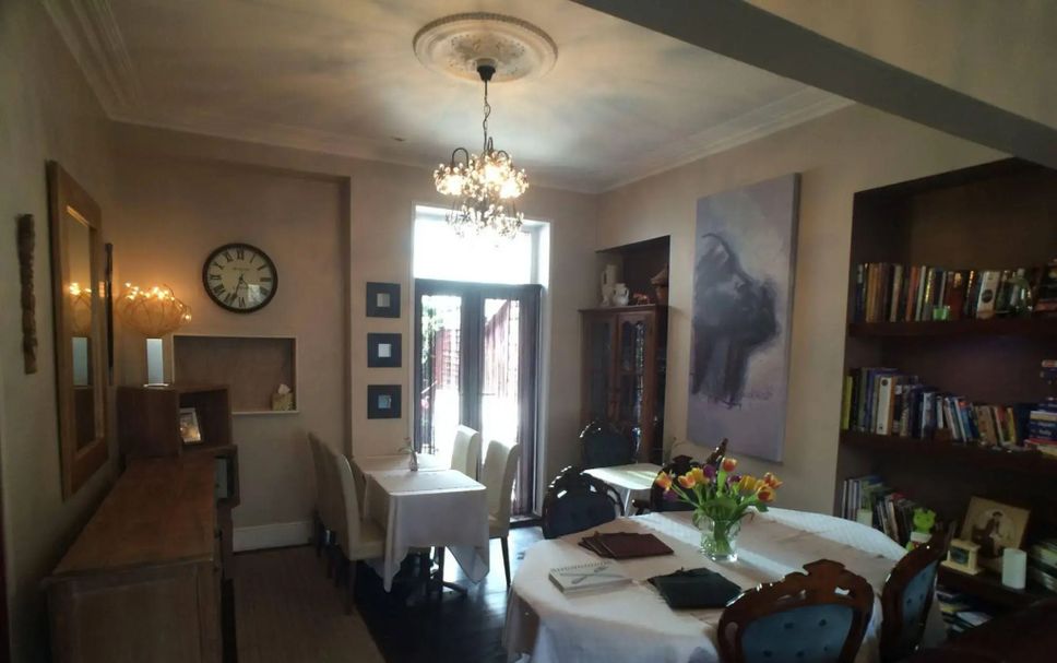 Dining room Photo