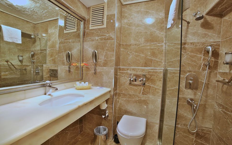 Bathroom Photo