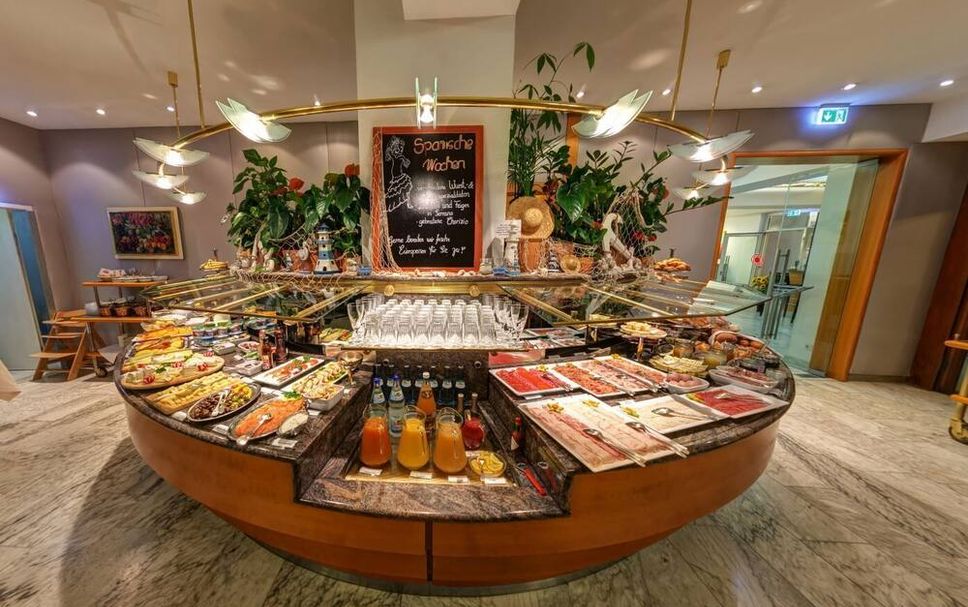 Buffet Photo