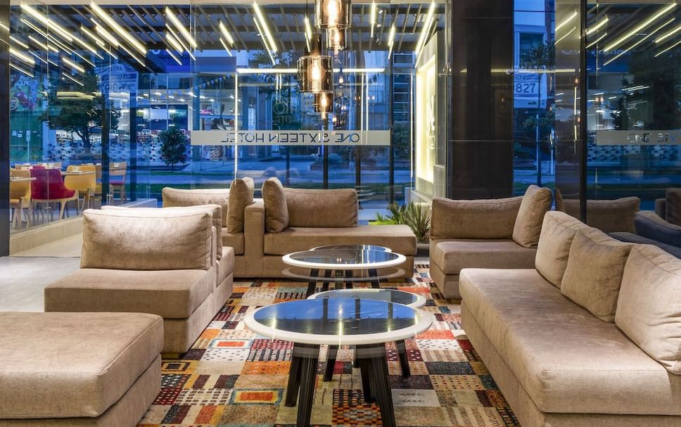 Lounge Photo