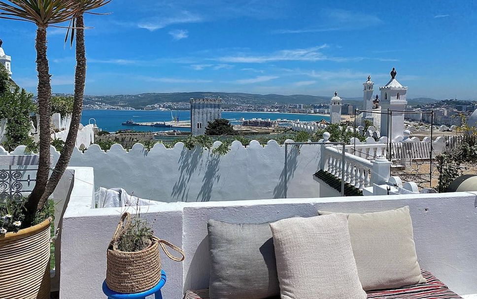 Balcony Photo