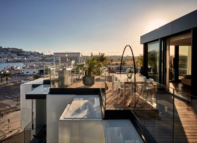 Balcony Photo