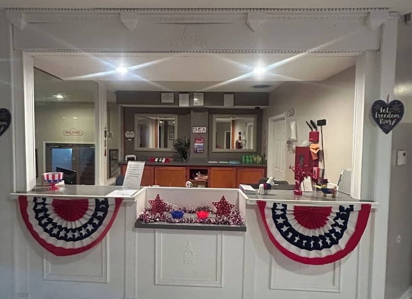 Front desk Photo