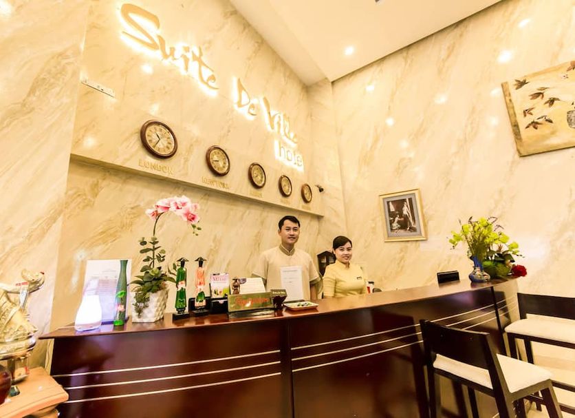 Front desk Photo
