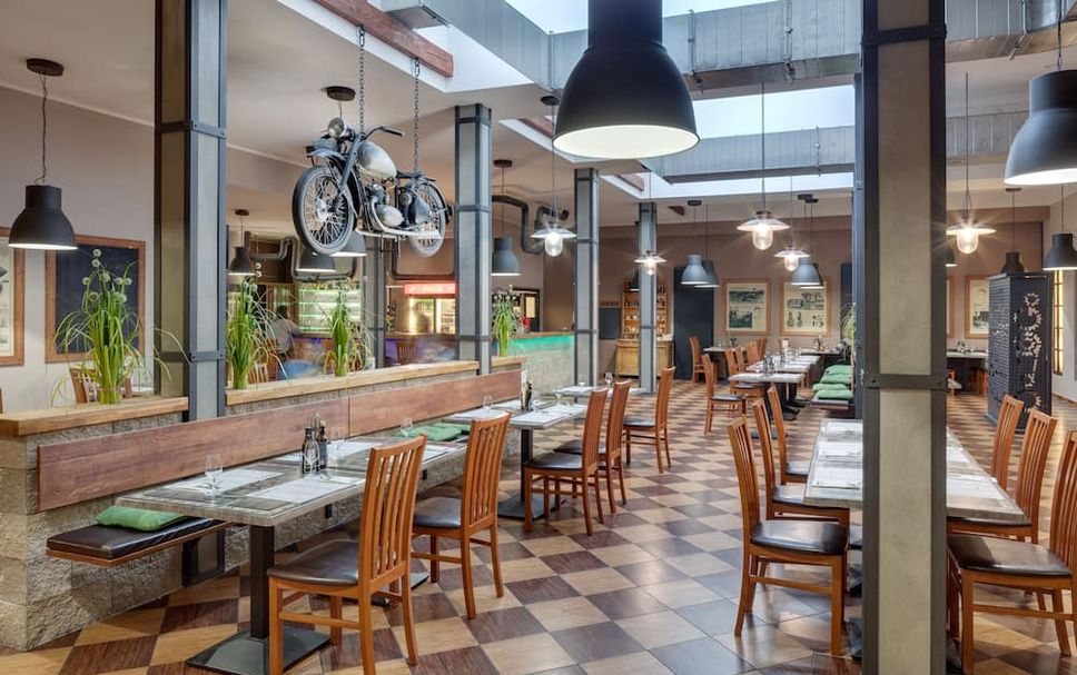 Restaurant Photo