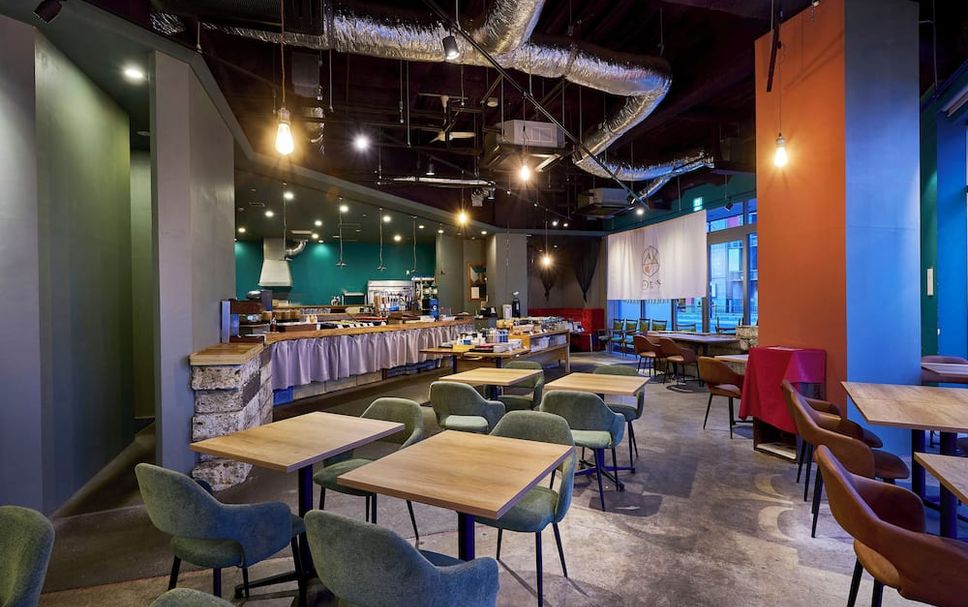 Restaurant Photo