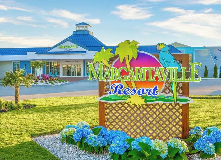 Hotel entrance Photo