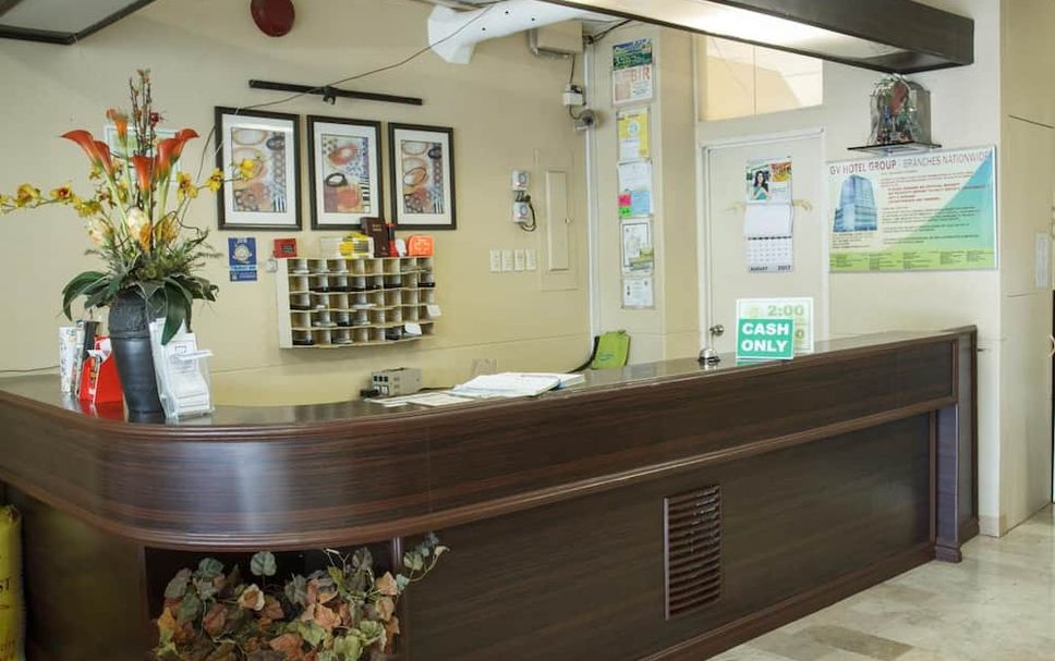 Front desk Photo