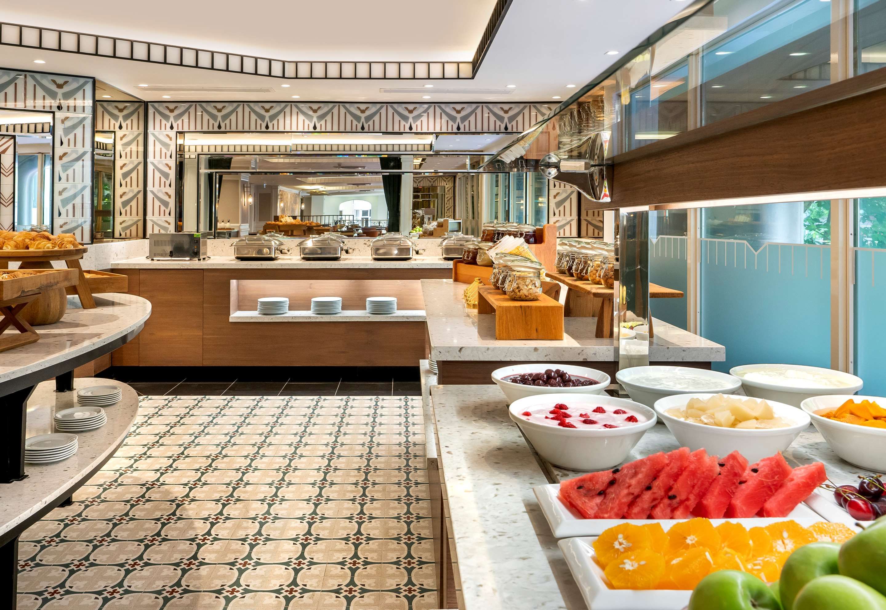 Buffet Photo