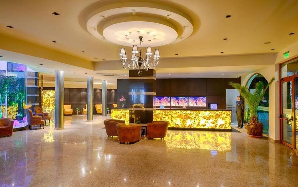 Lobby Photo
