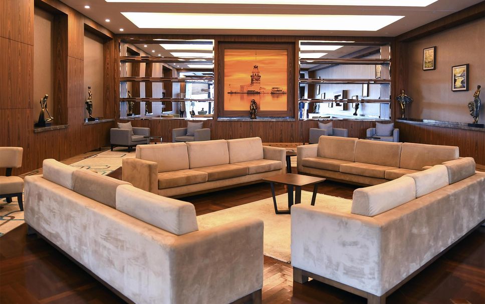 Lounge Photo