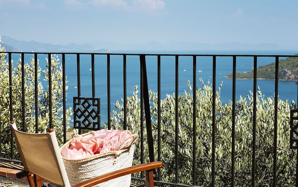 Balcony Photo
