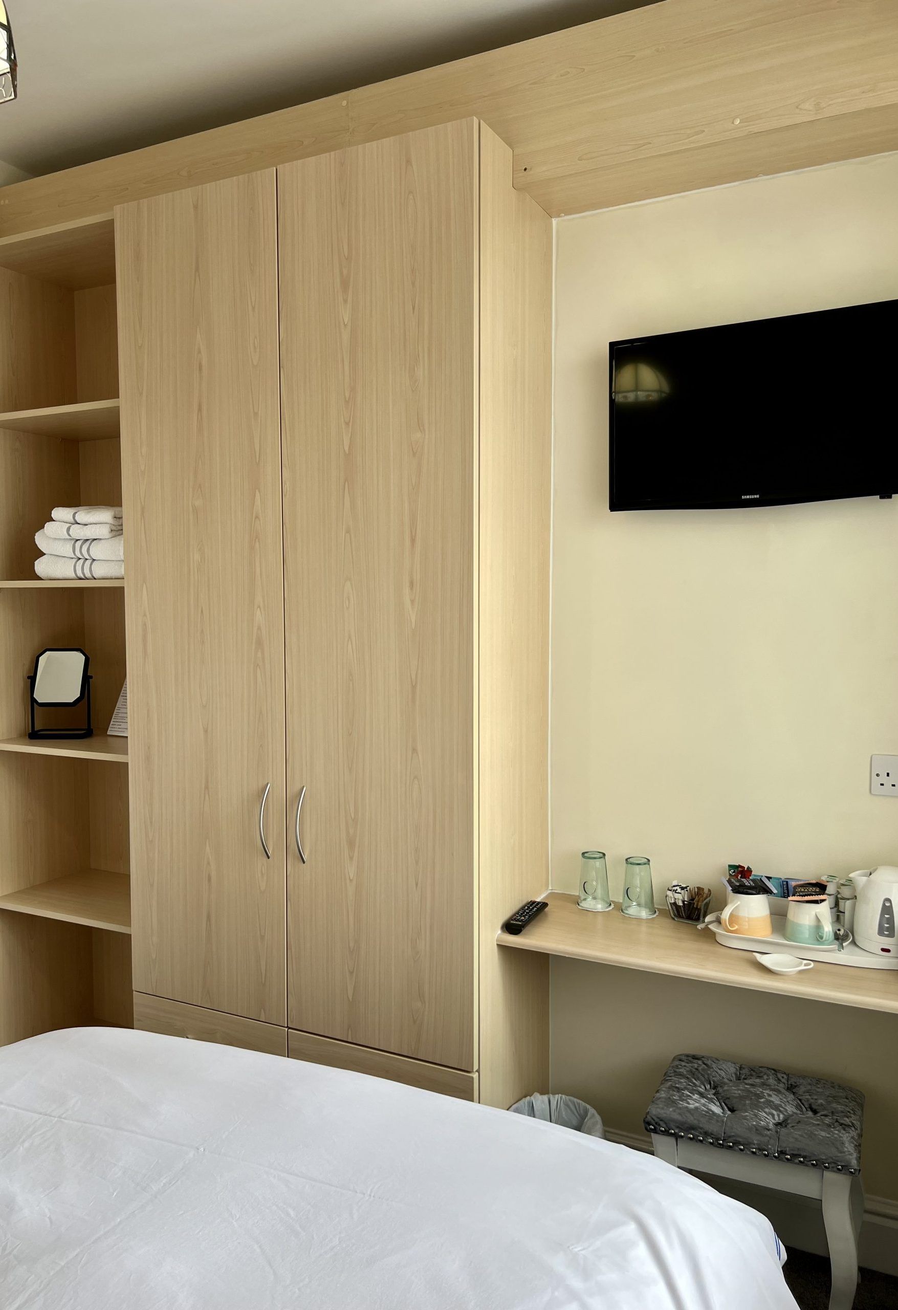 Room amenity