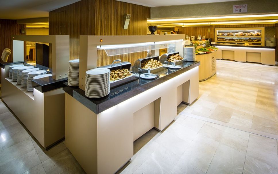 Buffet Photo