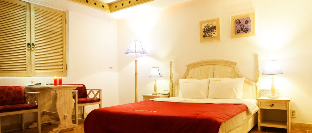 Bedroom