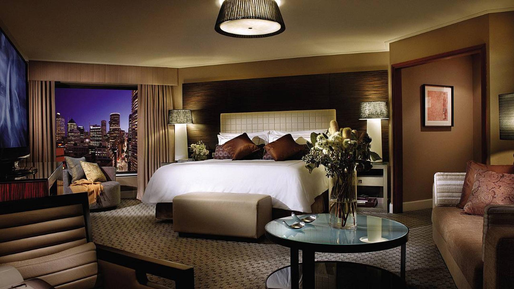 Four Seasons Hotel Sydney, Sydney, NSW, Australia Compare Deals