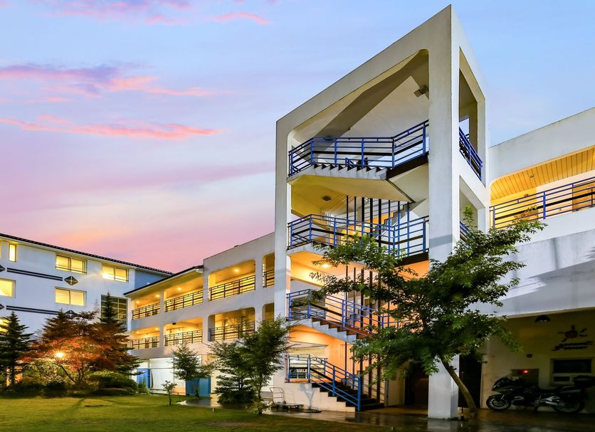Building Photo