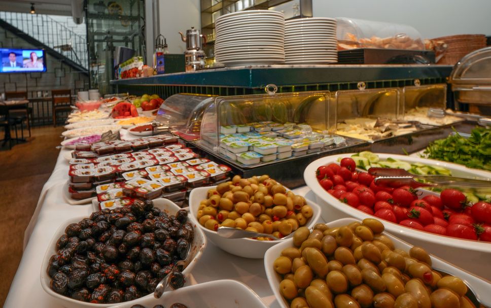 Buffet Photo